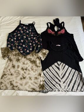 Flowy Tank Top Lot